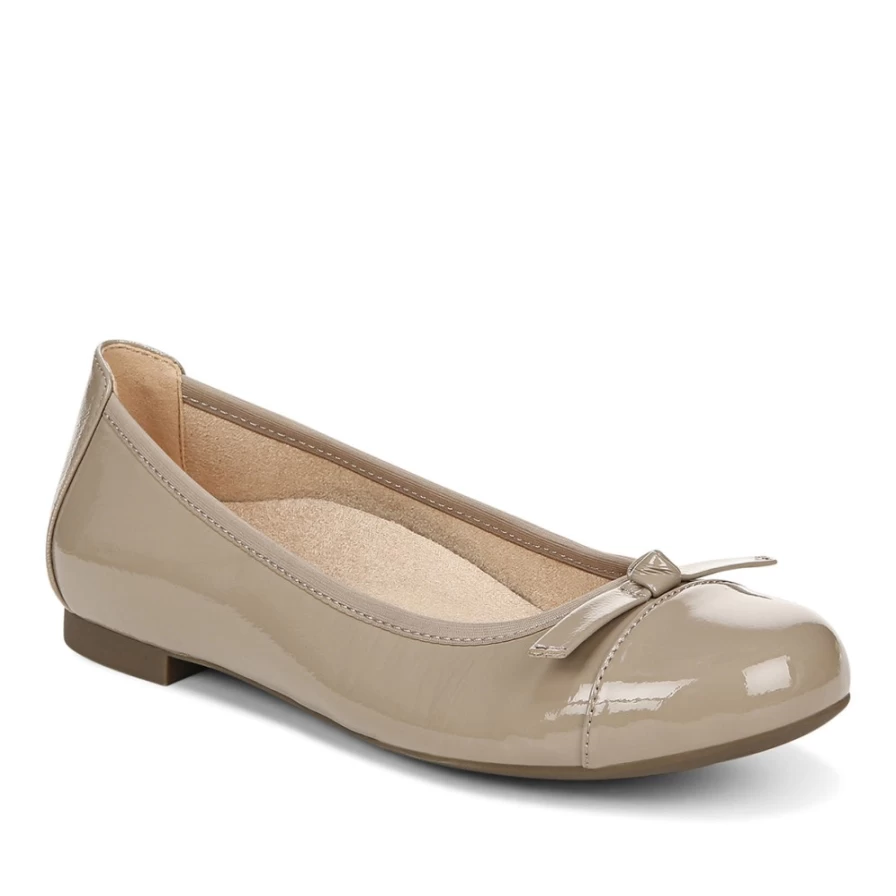 VIONIC Women's Amorie Flat Comfortable Slip-On Loafers for Casual Wear