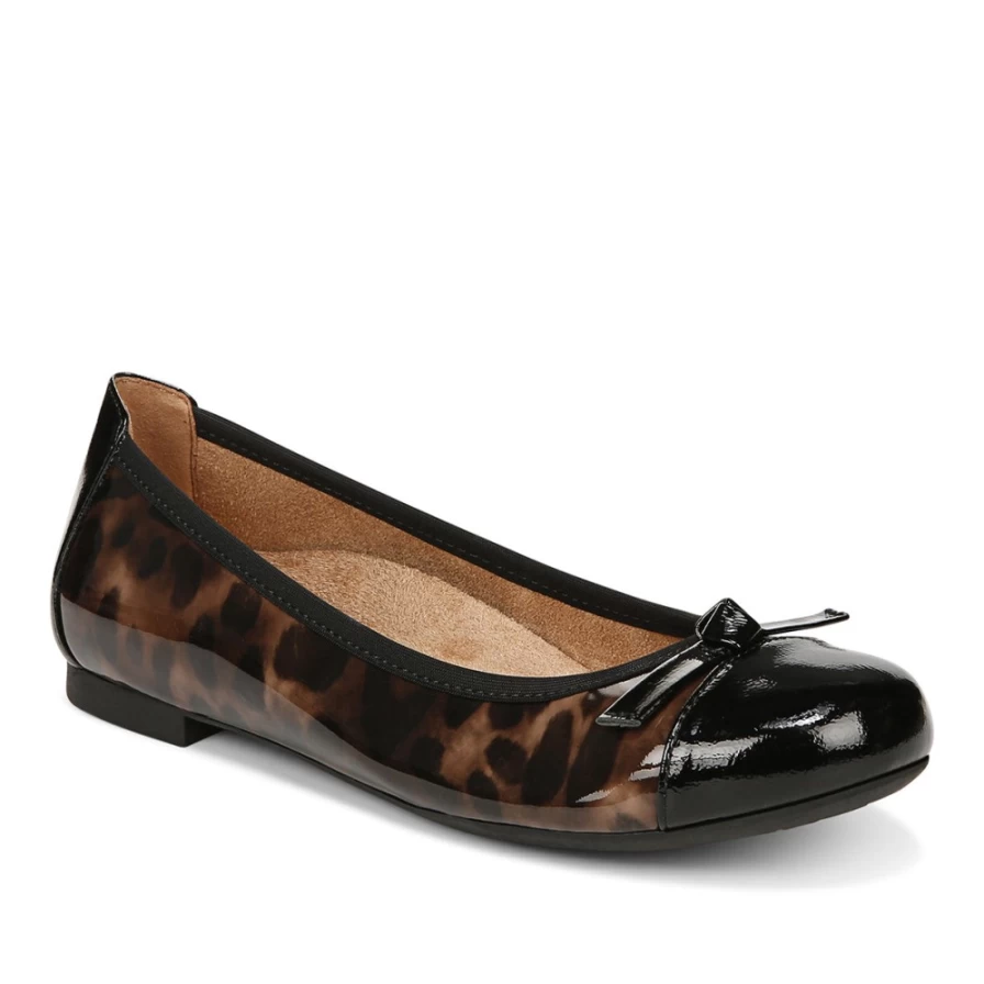 VIONIC Women's Amorie Flat Comfortable Slip-On Loafers for Casual Wear